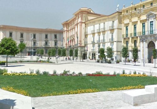 Piazza Libertà verde pubblico Avellino